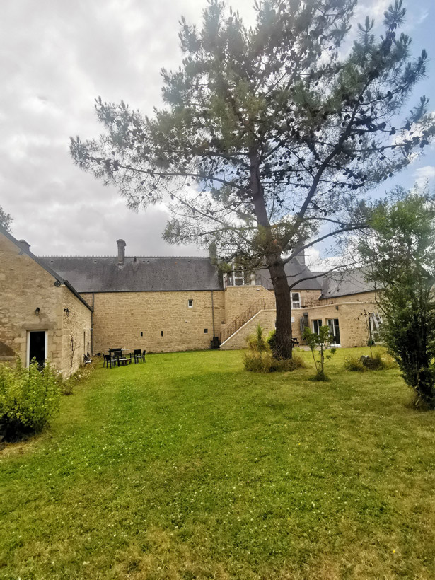 19th century tourism estate, 630 m2 on 2.46 hectares-Valognes-Cotentin