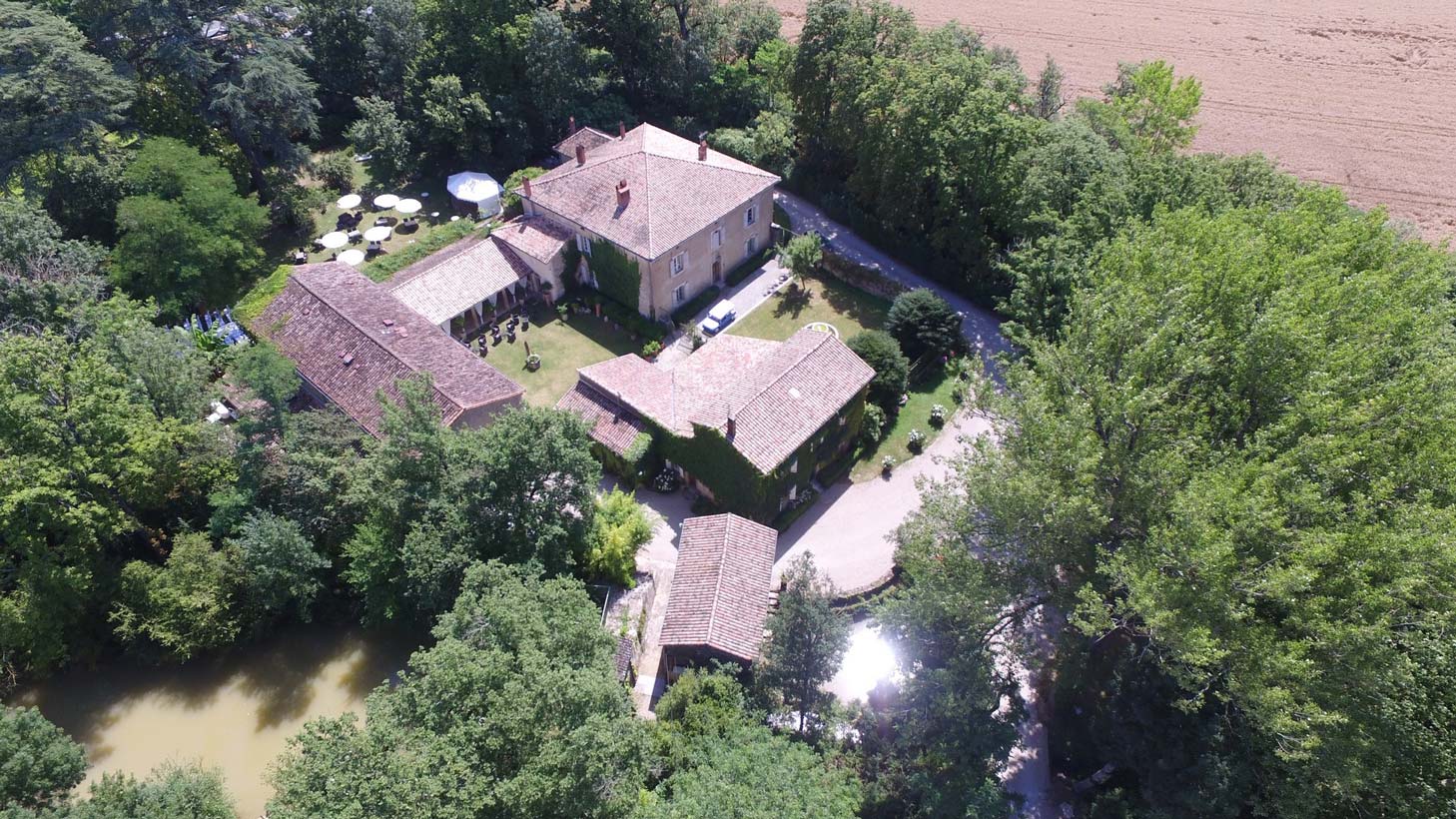 Tourist estate, reception hall, gîte on 2.5 hectares, Lautrec, Tarn