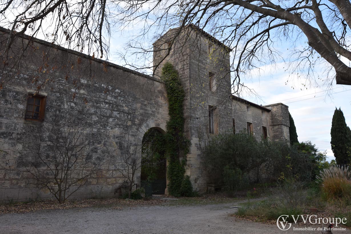 Renovated 12th century Templar Commandery, chapel, 8 bedrooms, Montpellier area